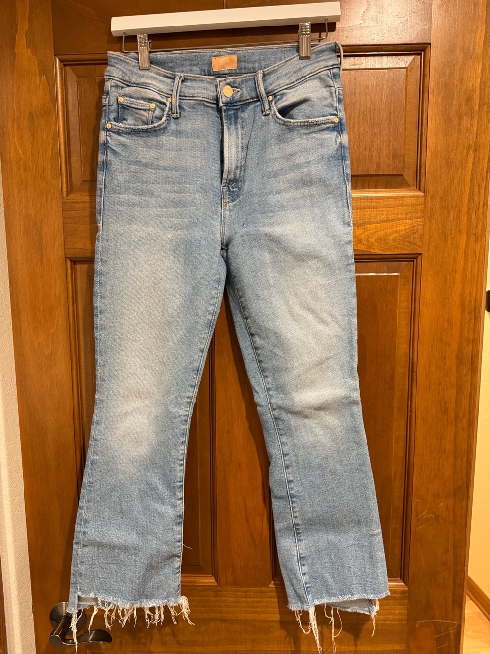 The Insider Crop Step Fray